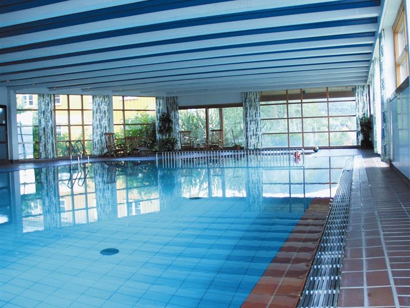 Dovrefjell Hotel Dombas Bagian luar foto